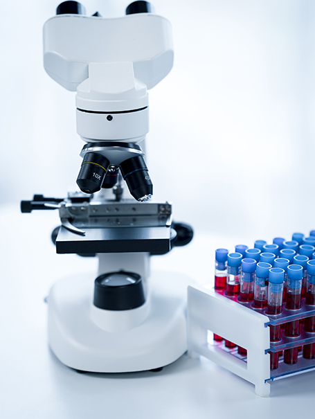 microscope-on-the-table-with-chemical-tube-and-gla microscope-on-the-table-with-chemical-tube-and-gla